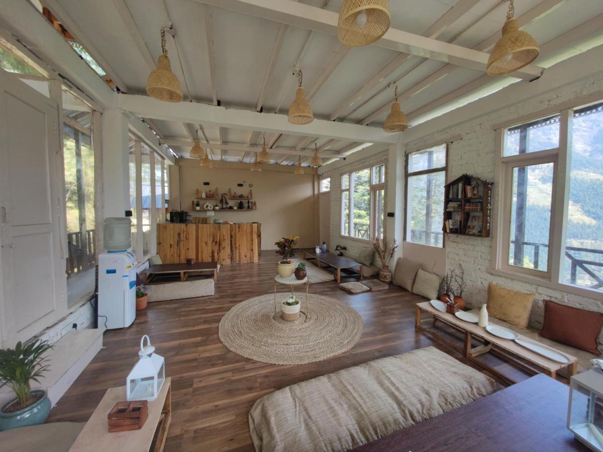 Freebird Nest 2 Stays & Cafe Jibhi Buitenkant foto