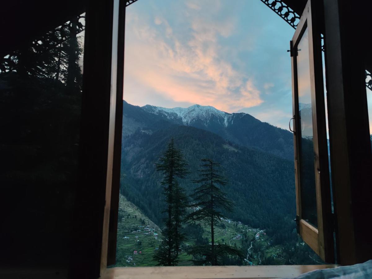 Freebird Nest 2 Stays & Cafe Jibhi Buitenkant foto