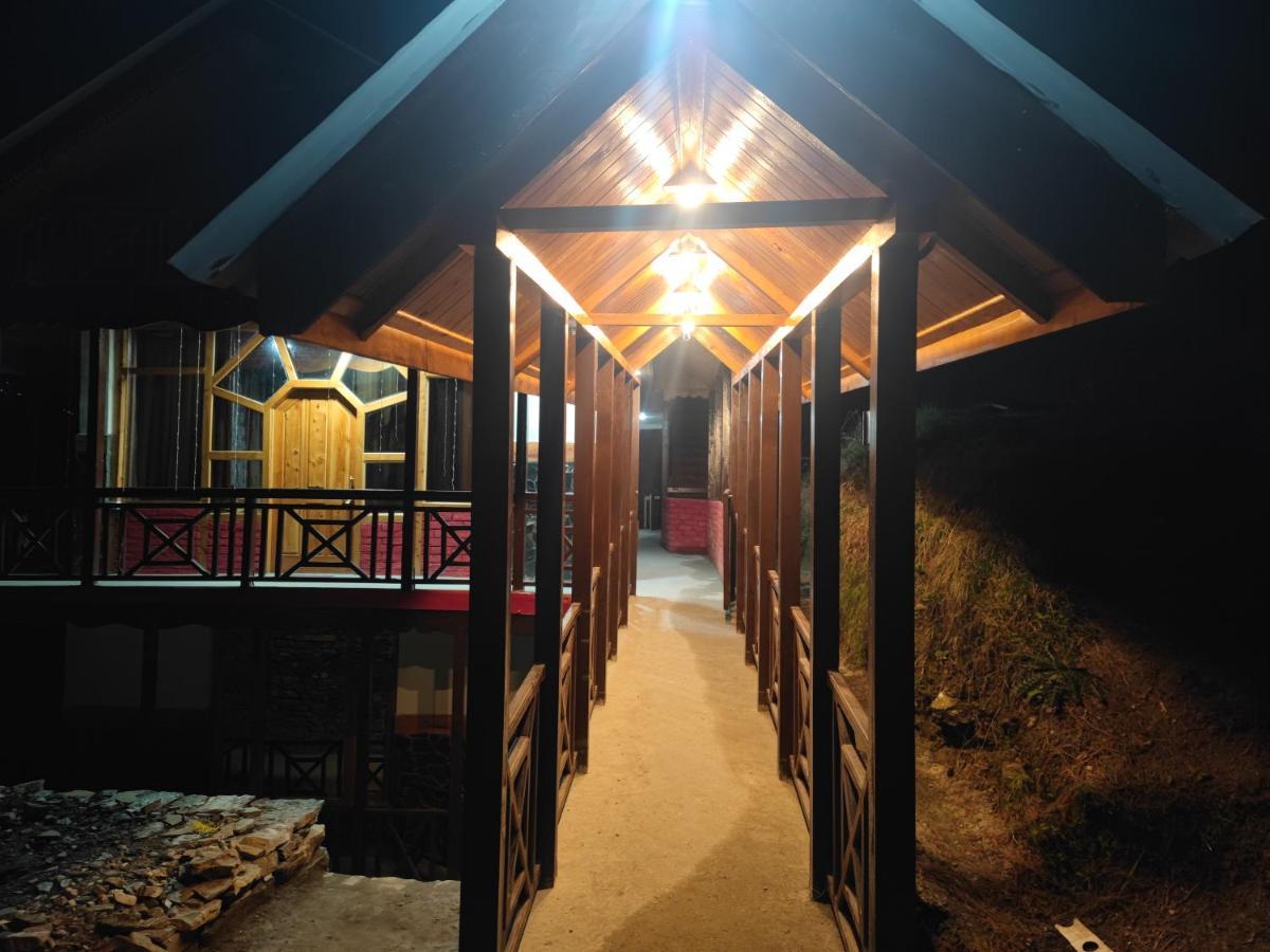 Freebird Nest 2 Stays & Cafe Jibhi Buitenkant foto