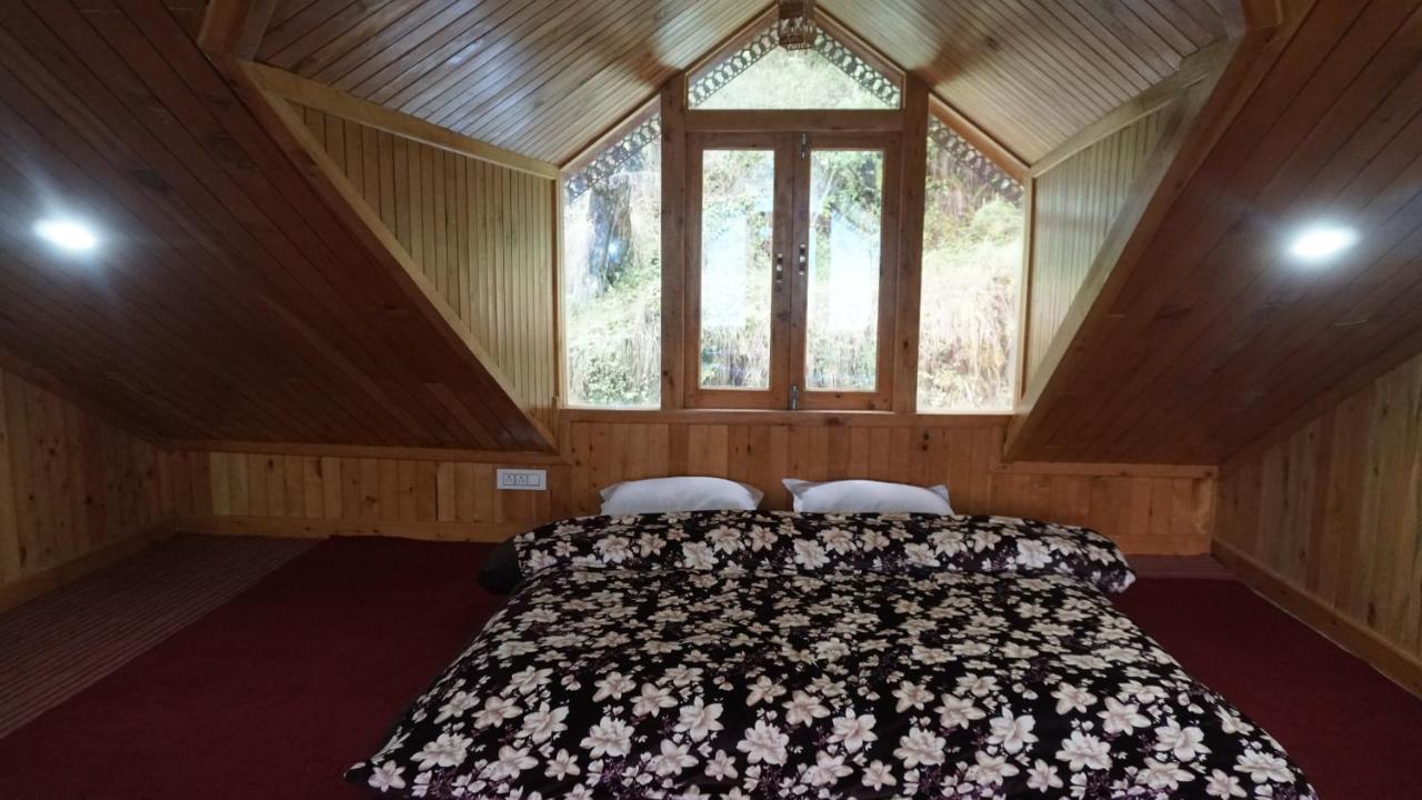 Freebird Nest 2 Stays & Cafe Jibhi Buitenkant foto