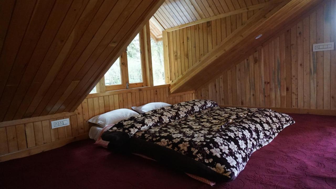 Freebird Nest 2 Stays & Cafe Jibhi Buitenkant foto